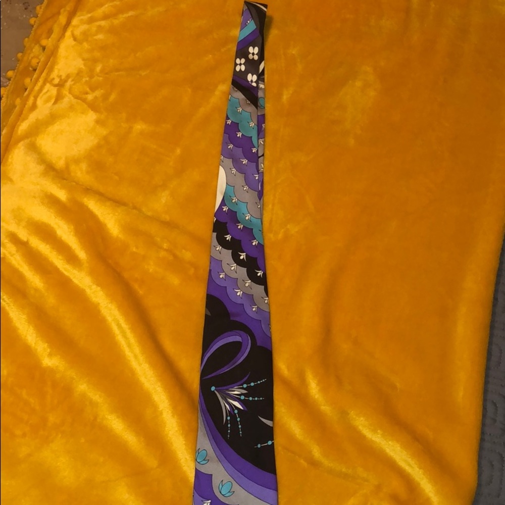 Vintage Tie
